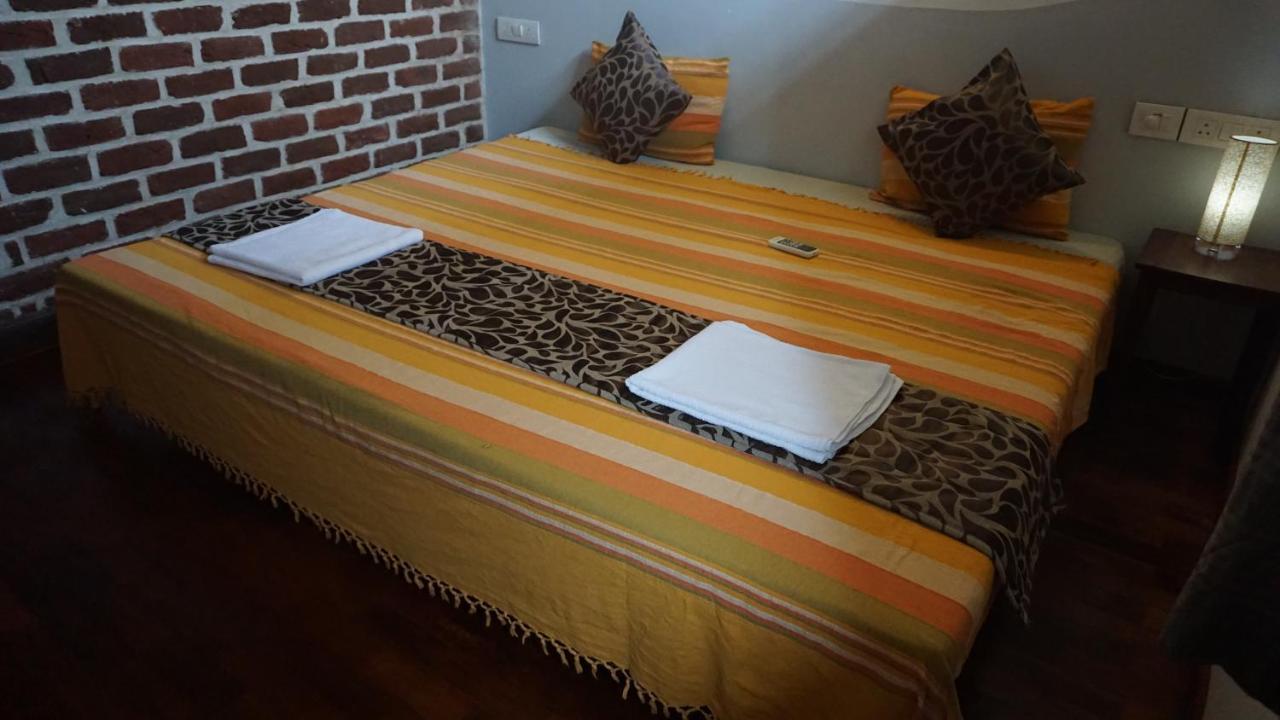 Green'S Guest House أورفيلا المظهر الخارجي الصورة