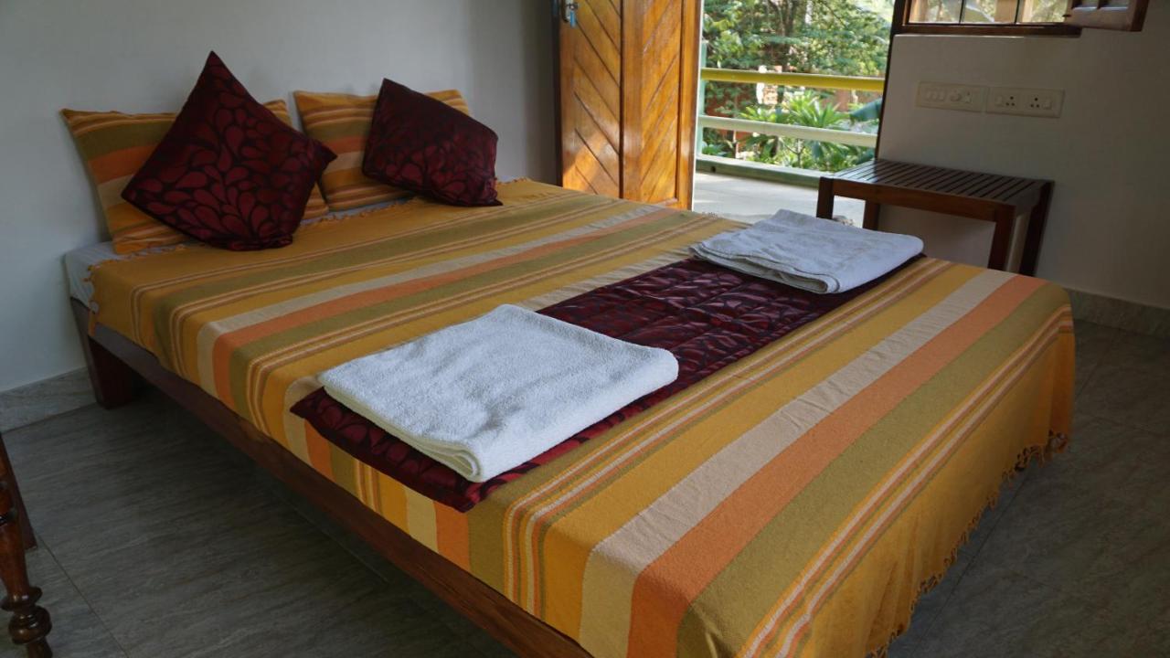 Green'S Guest House أورفيلا المظهر الخارجي الصورة