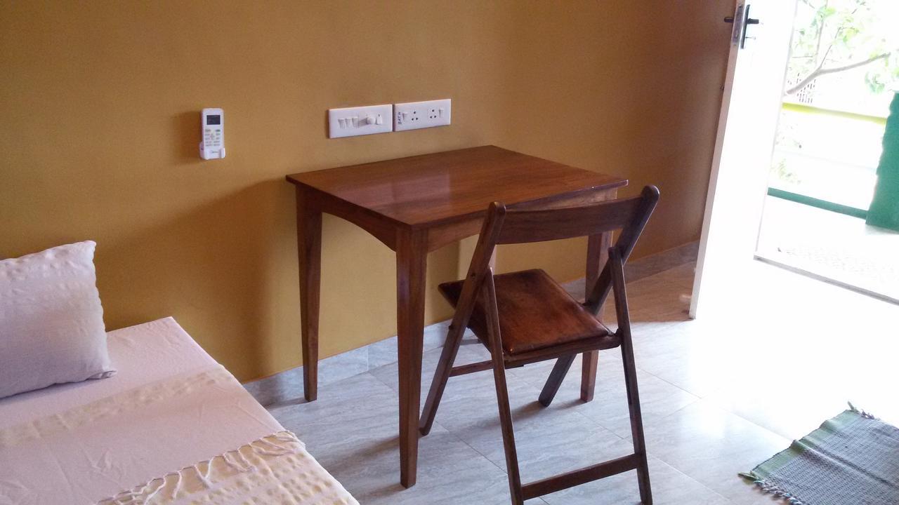 Green'S Guest House أورفيلا المظهر الخارجي الصورة