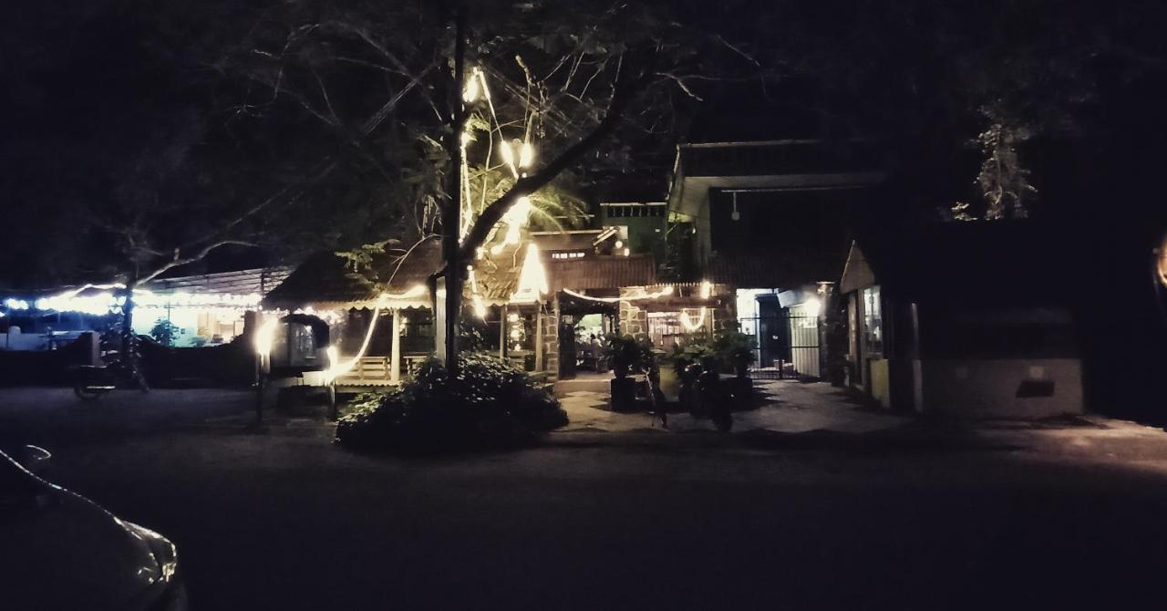 Green'S Guest House أورفيلا المظهر الخارجي الصورة